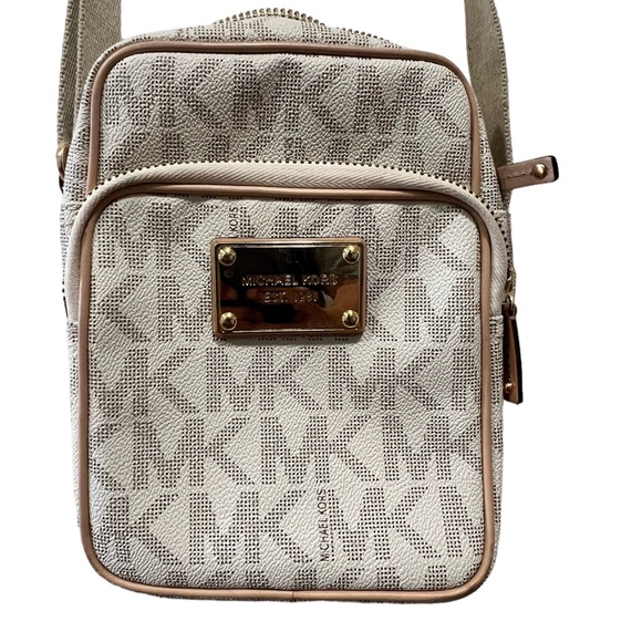 MICHAEL Michael Kors Handbags - Michael Kors Crossbody Purse
